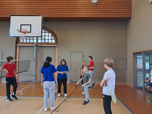 Badminton
